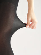 Shaping tights